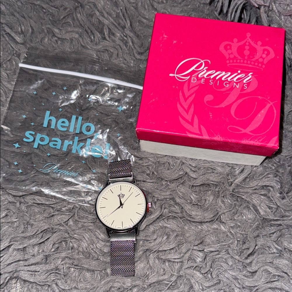 Premier Designs Silver Mesh Timepiece